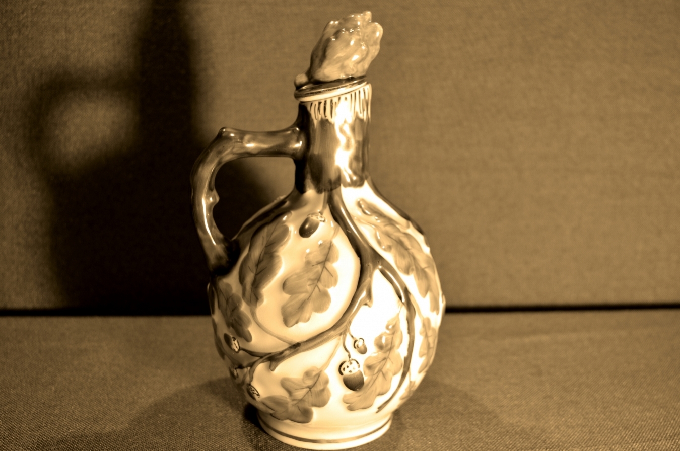 графин виноград лфз зеленый. графины фарфор. графин дубок лфз. графин штоф лфз кобальт. штоф лфз помидоры.