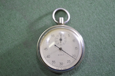 Секундомер "Агат Agat". "Экспортный. Сделано в СССР. В ремонт