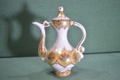 Чайник фарфоровый в восточном стиле. Кисловодская фабрика. Фарфор. СССР. 1970-е годы. 