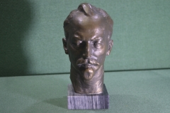 Бюст "Феликс Эдмундович Дзержинский". Металл. Камень. Клеймо. Клеменкова. СССР. #U