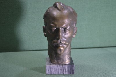 Бюст "Феликс Эдмундович Дзержинский". Металл. Камень. Клеймо. Клеменкова. СССР. #U