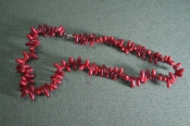 Бусы коралловые. Мелкий коралл. Длина 46 см. Бусы коралловые. Мелкий коралл. Длина 46 см.