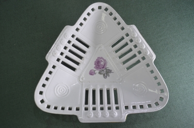 Сухарница блюдо фафоровое "Цветы". Песочное. Песоченская фабрика. Ранний СССР. 1920е. #U