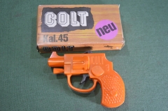 Игрушка пистолет револьвер под пистоны "Кольт Colt". Коробка. ГДР. Германия. #1 #G1