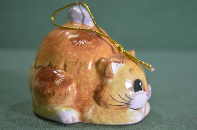 Игрушка елочная "Рыжий ленивый кот и мышка". Кошка, мышь. Керамика, майолика, ручная роспись. #2