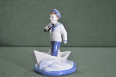 Игрушка елочная "Моряк, матрос, капитан". Корабль, кораблик. Керамика, майолика, ручная роспись. 