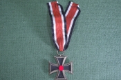 Награда, Железный крест второго класса образца 1939 года, с лентой. ЖК 2 класс, 3 -й Рейх, Германия.