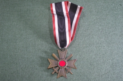 Награда, Крест военных заслуг с мечами, КВК II, 2 класса. Германия, 3 -й Рейх, 1939 год.