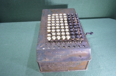 Калькулятор механический старинный "Comptometer". Felt & Tarrant Mfg. Co. Chicago. США. Начало 20 в