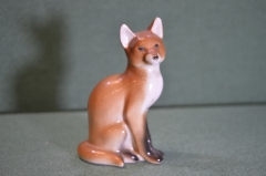 Статуэтка фарфоровая "Лиса лисица". Фарфор. ЛФЗ. СССР. #U