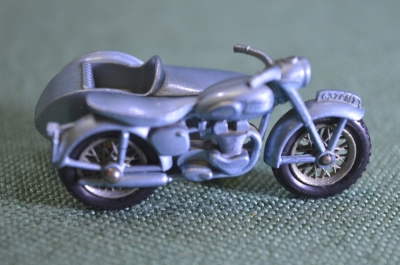 Модель мотоцикл с коляской "Триумф Triumph". Matchbox. Англия. 1960е. #U