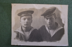 Фотография моряков. Отряд подводного плавания. Подводники, 1944 год. #S3