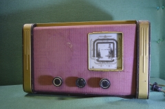 Приемник, радиоприемник "Рекорд". МРТП СССР. 1950 -е годы. Рабочий.