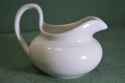 Молочник сливочник старинный фарфоровый. Фарфор. Кузнецов. Царская Россия. #U