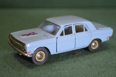 Модель масштабная, автомобиль "Волга ГАЗ-24". Голубой, масштаб 1/43, А14. Мишка, Олимпиада.