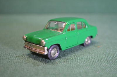 Модель масштабная, автомобиль "Москвич 403". Зеленый, масштаб 1/43, А7. 