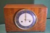Часы настольные с боем 