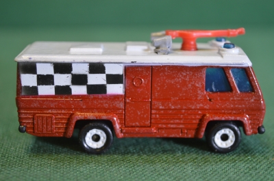 Машинка модель Matchbox "Command Vehicle Пожарная машина". Макао. 1980 г. #M1