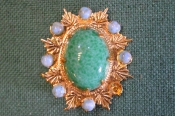 Брошь брошка. Зеленый камень. Латунь. Чехословакия.