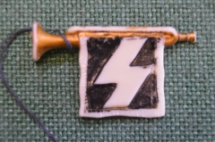 Знак значок "Горн". Из серии Гитлерюгенд. WHW. Зимняя помощь. 3-й Рейх. Германия.