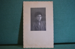 Фотография старинная "Юноша в шапке". 1932 год.