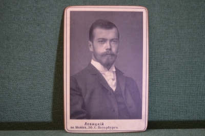 Фотография "Император Николай II, портрет". Левицкий. Копия на твёрдом паспарту