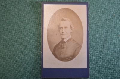 Фотография старинная "Мужчина священник". Aug Glassons. Аахен, Aachen. #O7
