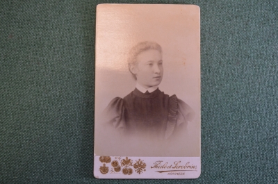 Фотография старинная "Девушка в черном платье". Тиле и Серебрин. Woronesh, Воронеж.