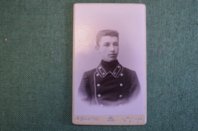 Фотография старинная "Юноша в форме, с петлицами". И. Данилов, Москва.
