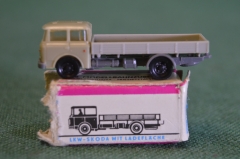 Модель машинка "Шкода грузовик". Коробка. VEB Permot HO. ГДР. Германия. #1