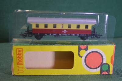 Игрушка Вагон пассажирский TT Hobby 1:120. 12мм. В коробке. Железная дорога. ГДР. Германия. #1