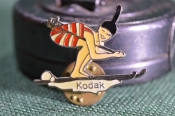 Значок лыжные виды спорта, Kodak. Значок лыжные виды спорта, Kodak.