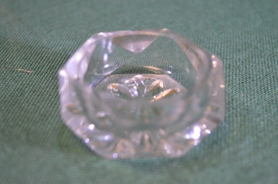 Солонка старинная миниатюрная. Стекло. Хрусталь. Царская Россия. До 1917 года. #1