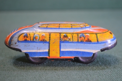 Игрушка жестяная заводная "Автобус с трамплином". Машинка. Жесть. СССР.