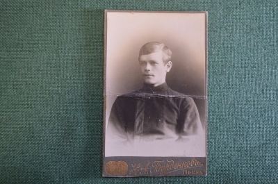 Фотография старинная "Юноша в черной косоворотке". Бурденков, Пермь. Май 1917 год.