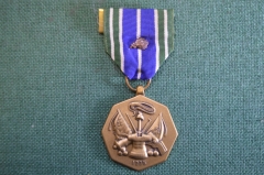 Медаль "За военные достижения, For military achievement", с лентой. США. Пушки, флаги, 1775.