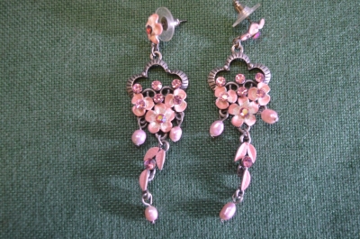 Серьги, сережки "Букет цветов". Металл, вставки.