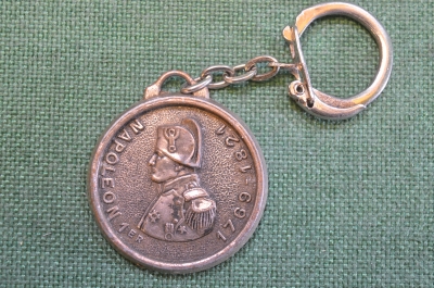 Брелок "Наполеон, Napoleon 1, 1769 - 1821 гг.". Paris. Париж, Эйфелева башня, Франция. 