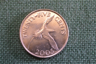 Монета 25 центов 2005 год. Twenty-five cents. Птица. Елизавета II, Бермуды, Бермудские острова.