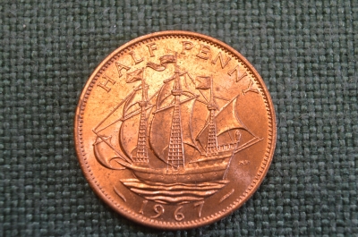 Монета 1/2 пенни 1967 года. Парусник. Half penny. Елизавета II, Великобритания. 