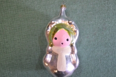 Игрушка елочная стеклянная "Снегурочка, девочка в шубке с шарфом". Стекло, подвес. СССР. 