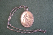 Кулон медальон на цепочке 