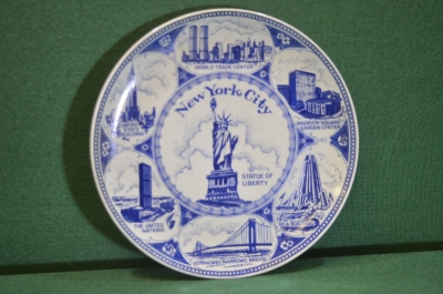 Тарелка фарфоровая декоративная "New York Нью-Йорк Статуя Свободы". Фарфор. 