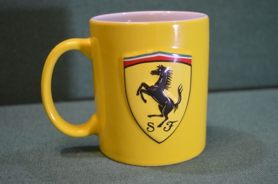 Чашка кружка керамическая. Ferrari. Феррари. Официальная продукция. Таиланд.