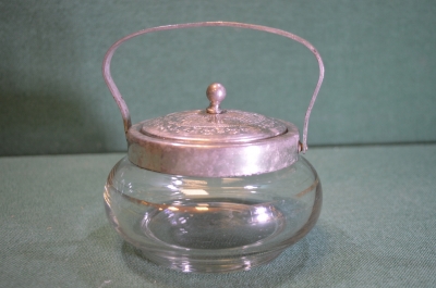 Сахарница стеклянная, с крышкой. Стекло, металл. СССР.