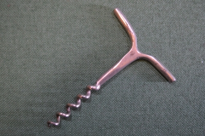 Штопор старинный металлический для бутылок. СССР. 