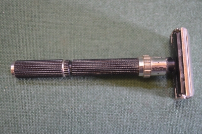 Бритва безопасная станок "Gillette". USA. США. Америка. Винтаж.
