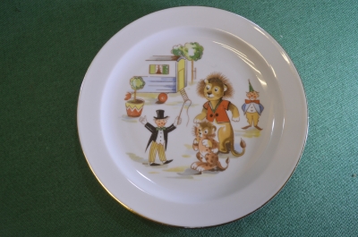 Тарелка фарфоровая детская "Цирк". Фарфор. Кольдиц. Colditz. ГДР - СССР.