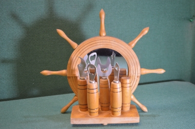 Открывашка открывалка "Штурвал". Набор на подставке. ВМФ. Дерево. Бирка. СССР.