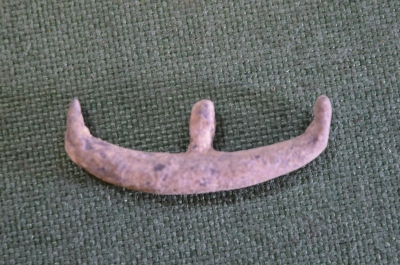 Монета-каноэ лодка старинная. Юго-Восточная Азия. Плембанг. Суматра. 14-16 век.